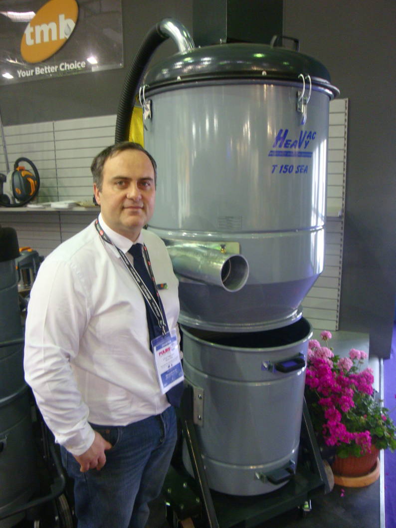 Industrial vacuum cleaners powerful, versatile and easy to manage