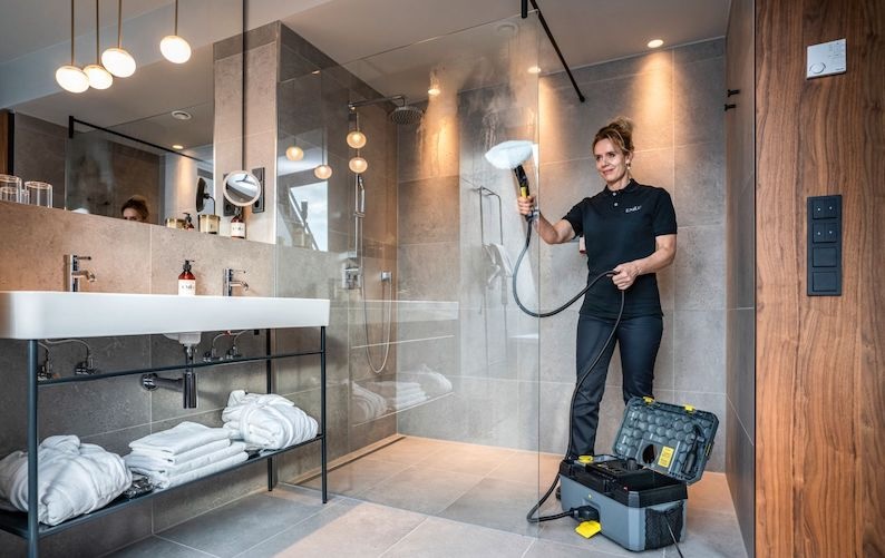 * Karcher-hospitality-bathroom.jpg